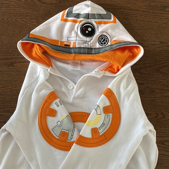 NWOT - Disney Star Wars BB-8 hoodie - Picture 4 of 5